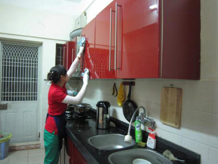 Làm sếp ở cơ quan nhưng về nhà 'sợ osin một phép'