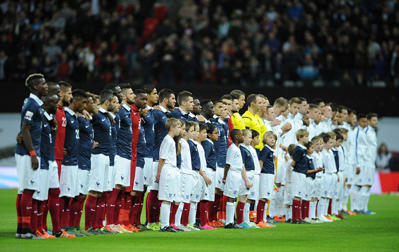 Đêm Wembley cảm xúc: Rooney ghi bàn, tất cả hướng về Paris
