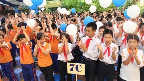 Độc giả chấm điểm bài văn điểm 0