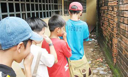 Nỗi ám ảnh của hàng triệu học sinh Việt khi đến trường