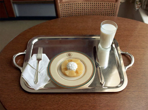 Kinh ngạc với bữa ăn cuối cùng của Nixon ở Nhà Trắng