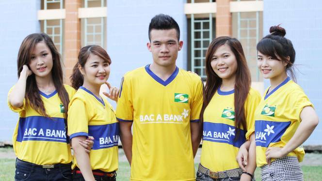 Hot boy xứ Nghệ Hoàng Thịnh đầu quân cho Thanh Hóa