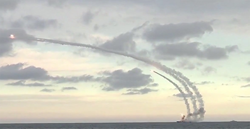 Tàu chiến Nga nã tên lửa hành trình từ biển Caspian vào IS