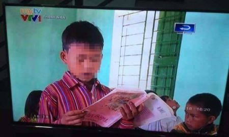 Truyền hình nhận sơ suất để trò đọc sách ngược trên VTV