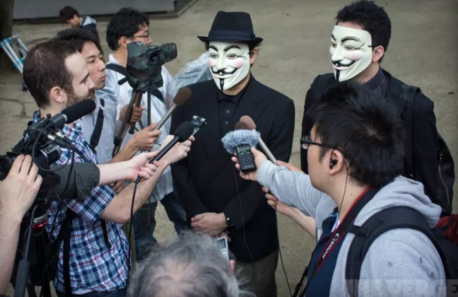 Cuộc chiến của Anonymous thực sự 