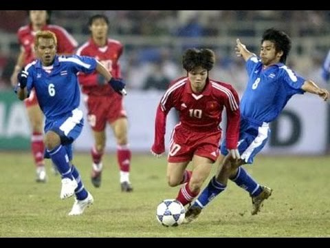 Những bàn thắng đáng nhớ của Văn Quyến