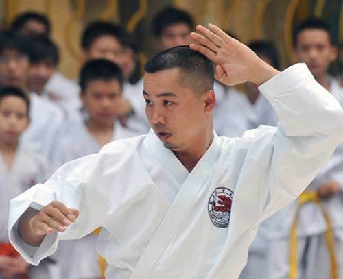 Sự sa ngã, dâm ô bất ngờ của cựu HCB SEA Games karate