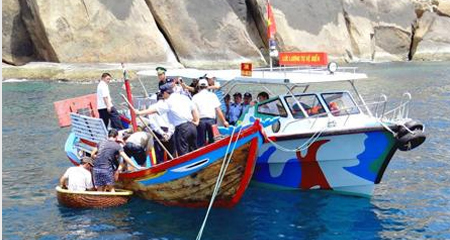 Yến sào Khánh Hòa: Gắn kinh doanh với bảo vệ chủ quyền