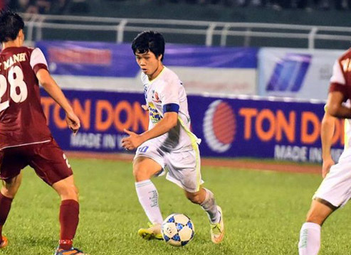Công Phượng so lo gỡ hòa 2-2 cho U21 HAGL