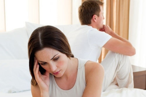 Ốm thập tử nhất sinh, chồng mới thú nhận có con trai riêng