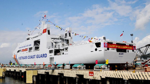 Hạ thủy tàu tàu Cảnh sát biển 8005