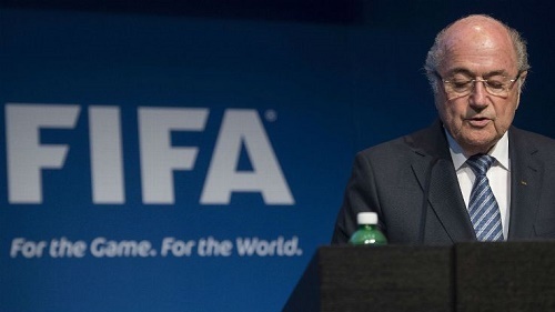 Tin sáng 3/12: FIFA mất 67 triệu bảng vì scandal, Barca nhắm Herrera