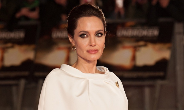 Loạt mỹ nhân làm đẹp với dầu dừa