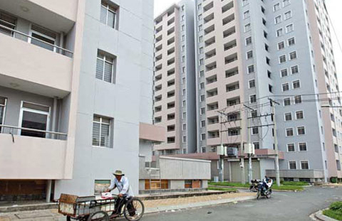 Nóng trong tuần: Hà Nội bị nẫng mất 2000 căn hộ tái định cư