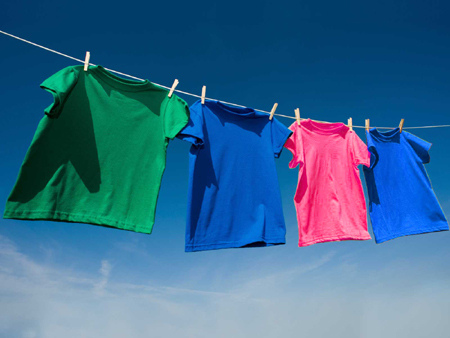 4 mẹo giúp quần áo thơm mát ngày mưa