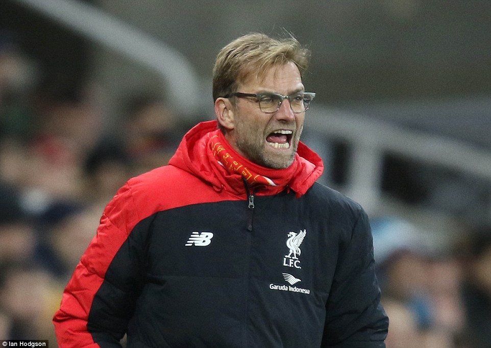 Jurgen Klopp thua tức tưởi vì trọng tài