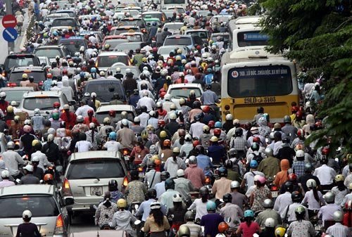 2.200 tỷ và sự ùn tắc do phương tiện cá nhân