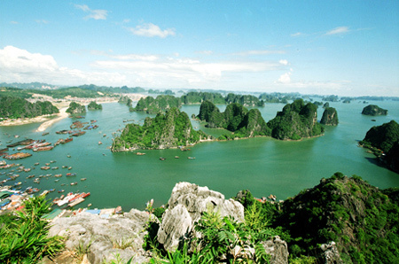 Công nghiệp-dịch vụ: Đầu kéo nông nghiệp Quảng Ninh 2015