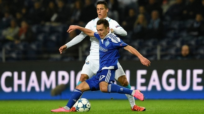 Chelsea - Porto: Chờ Mourinho tự cứu mình