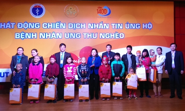 Chiến dịch nhắn tin ủng hộ bệnh nhân ung thư nghèo