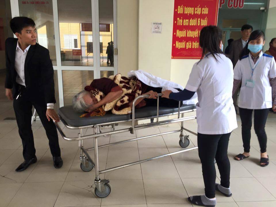 Con dâu kiện, mẹ chồng lập cập ra tòa rồi ngất xỉu