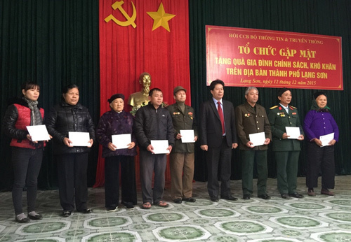 Hội Cựu chiến binh Bộ TT&TT thăm chiến trường xưa