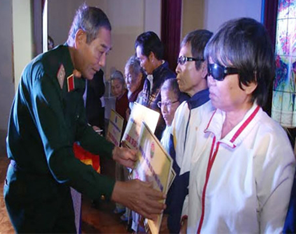 Tướng Nguyễn Đức Soát hành động vì nạn nhân bom mìn