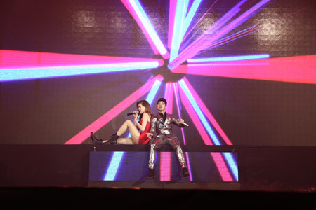 Noo Phước Thịnh, Phương Thanh, Hà Hồ hội ngộ MTV Connection