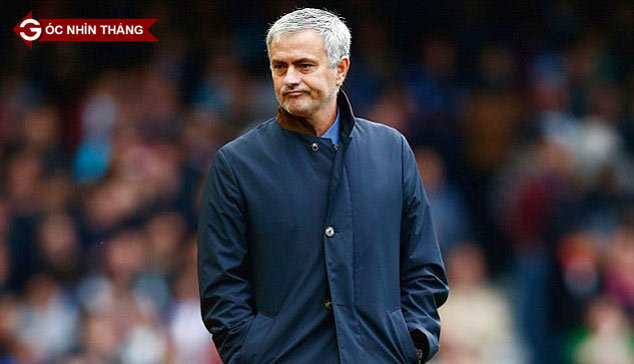 Mourinho thường đổ lỗi nên bị lật