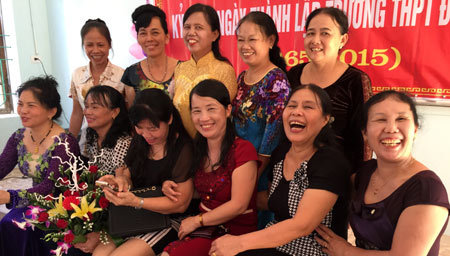 Mang danh ‘đại gia’ đi họp lớp khổ trăm bề