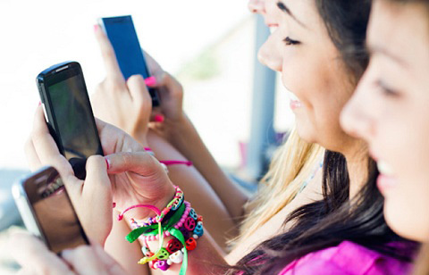 Tại sao Apple nên lo sợ sự trỗi dậy của trào lưu nhắn tin mới?