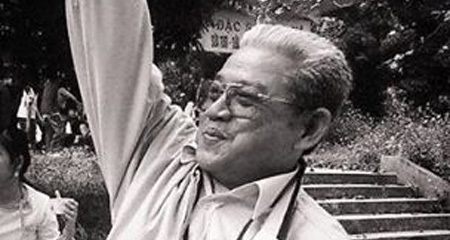 Học sinh Giảng Võ đau buồn trước tin thầy giám thị nghiêm khắc qua đời