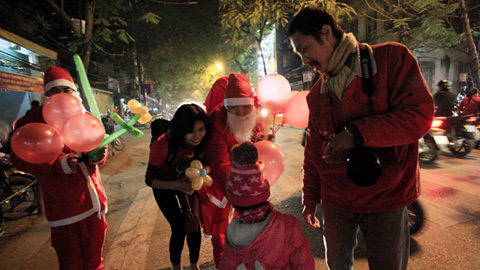 Đêm Giáng sinh miền Bắc rét đậm kèm mưa