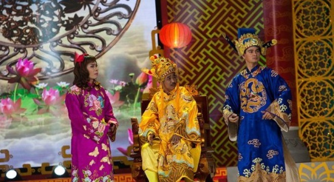 Chạy đua làm kịch Táo quân