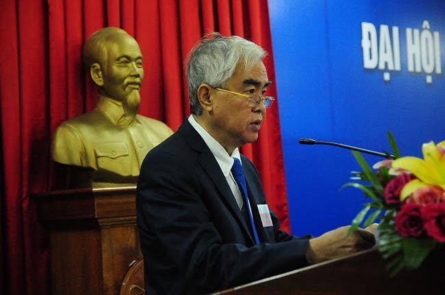 Ông Lê Hùng Dũng đủ sức khoẻ, quyết bám trụ VFF