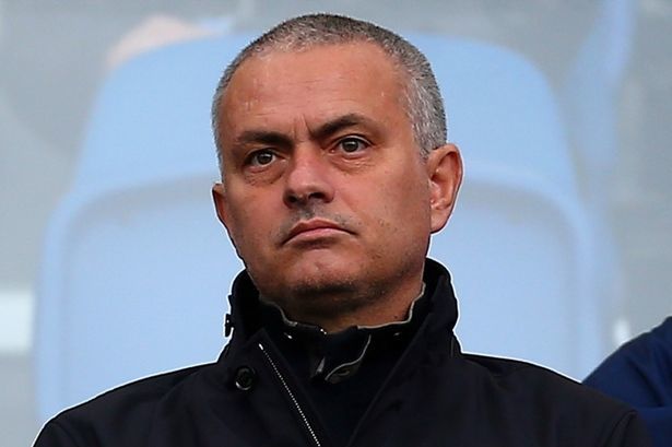 M.U không nhanh, Mourinho sắp về Real