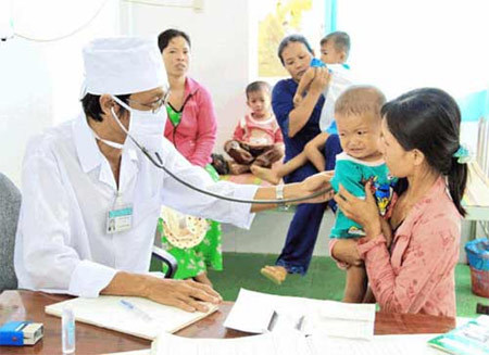 Nhiều ưu tiên quốc gia cho sức khỏe phụ nữ, trẻ em