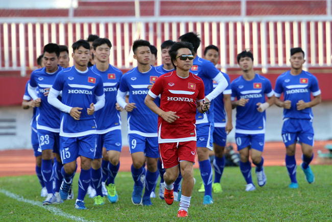 Tuấn Anh khó tham dự giải châu Á, HLV Miura đau đầu