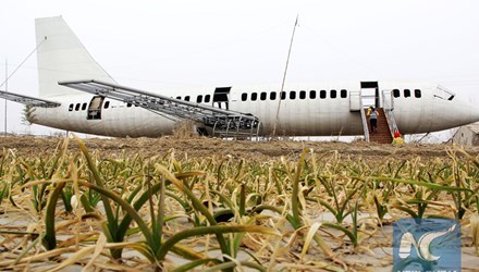 Lão nông chi nửa tỷ chế 'máy bay' Boeing 737 khổng lồ