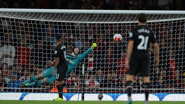 Những pha cứu thua khó tin của 