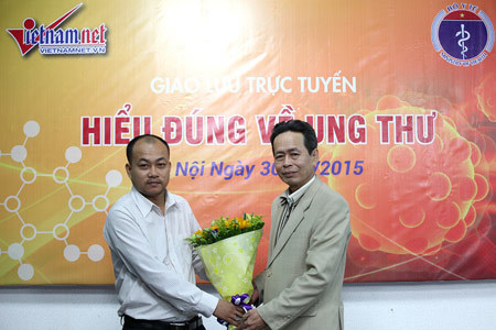 Tư vấn trực tuyến: Không khiếp sợ ung thư