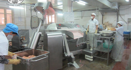 Xúc Xích Hạ Long - Cạnh tranh bằng công nghệ vượt trội