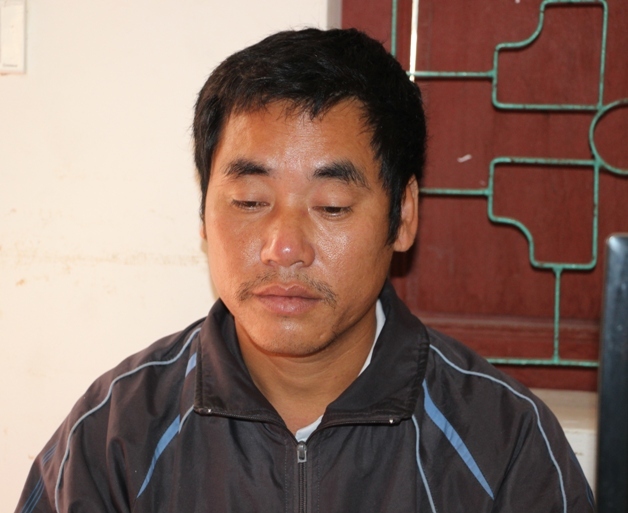 Bức xúc với nhà ngoại, chồng cứa cổ vợ trong đêm