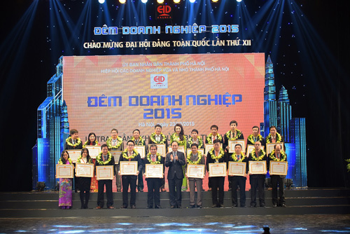 Tân Á Đại Thành liên tiếp nhận giải thưởng lớn