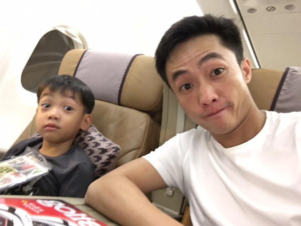 Cường Đôla đưa con trai đi nghỉ trong ngày đầu năm mới