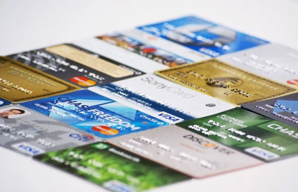 Gần trăm triệu thẻ ATM phải đổi sang thẻ chip