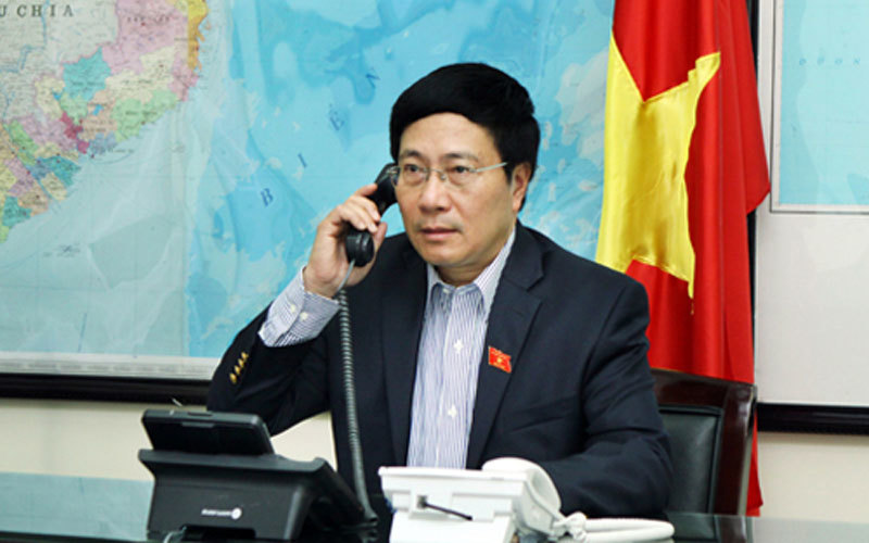 Phó Thủ tướng điện đàm với Ngoại trưởng Mỹ