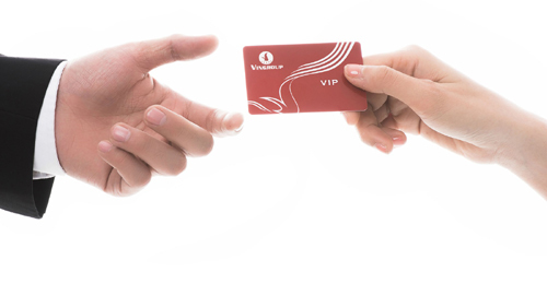 Siêu thẻ Vingroup ưu đãi khách hàng thân thiết