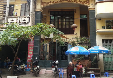 Cướp xe chở vàng ngay trước cửa nhà ở Hà Nội