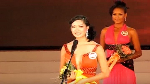 Hoa hậu Thùy Dung thi ứng xử